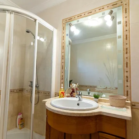 Prázdninový dům Varandas Da Caldeira By Madeira Real Câmara de Lobos