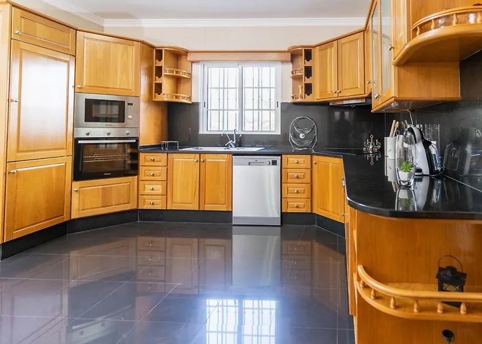 Varandas Da Caldeira By Madeira Real